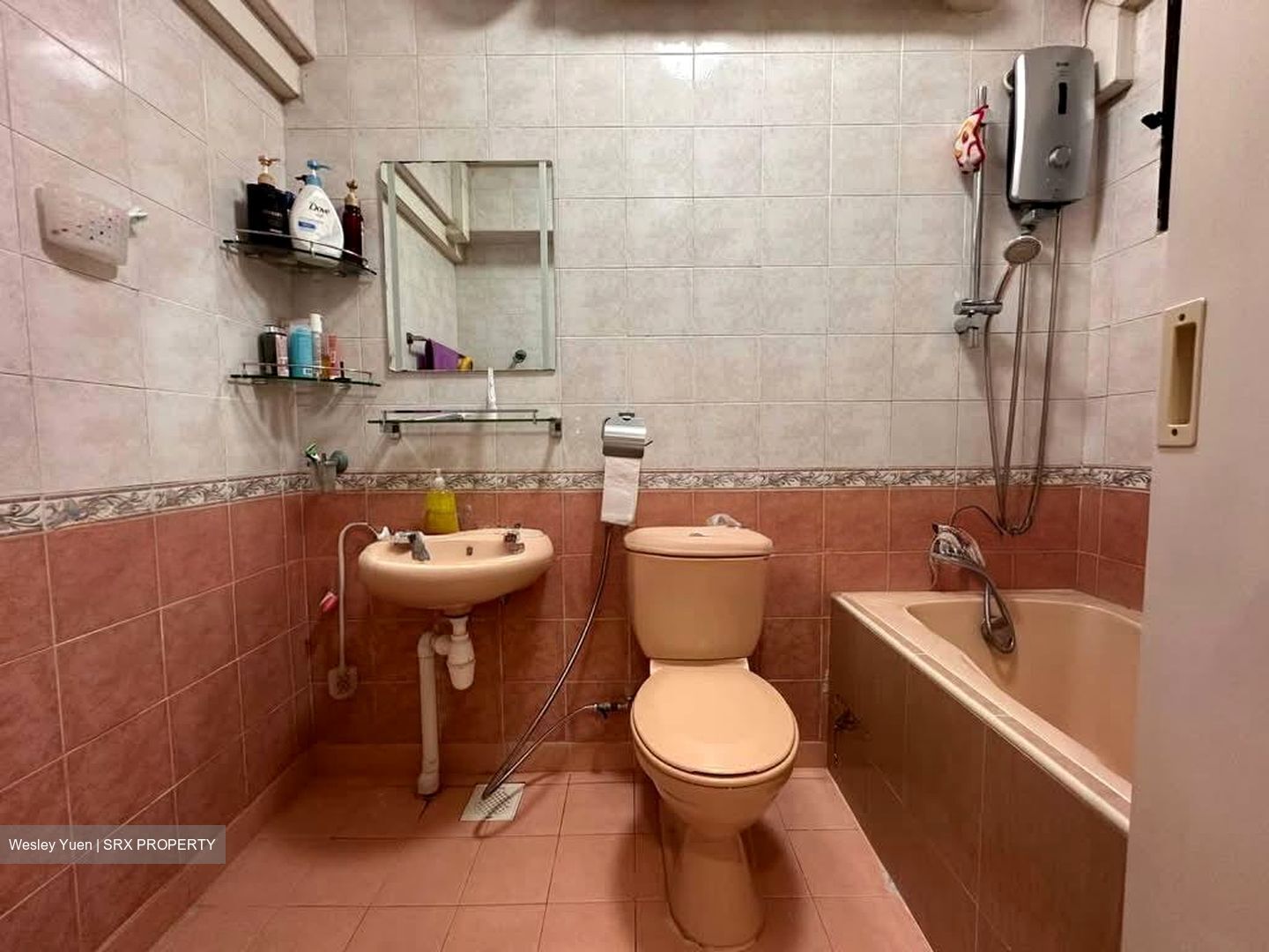 Blk 56 Strathmore Avenue (Queenstown), HDB 5 Rooms #562517611